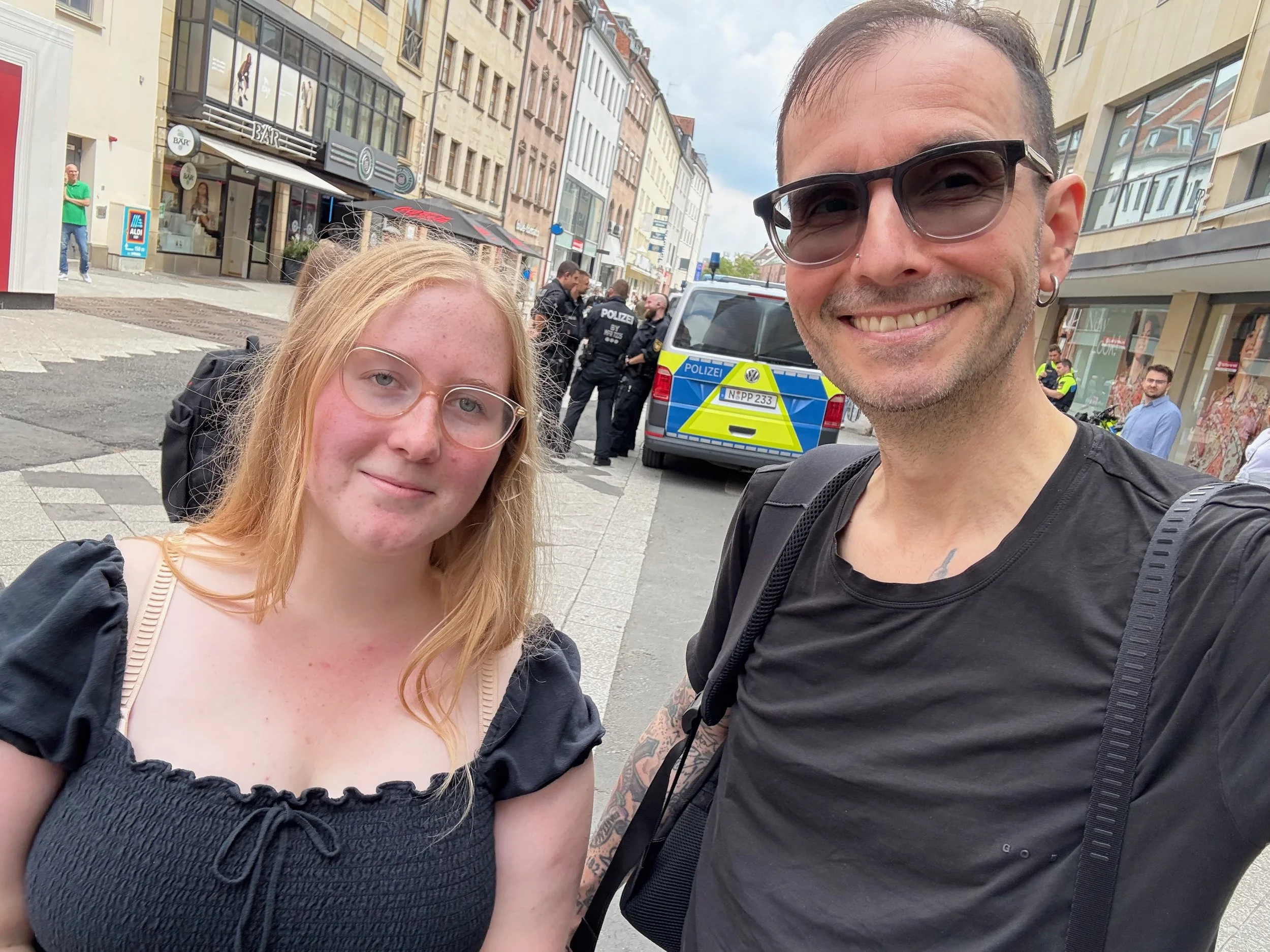mark_benecke_affen_nuernberg_erschiessung_demo_animal_rebellion_vegan_vernetzt_colin_goldner - 20.jpeg