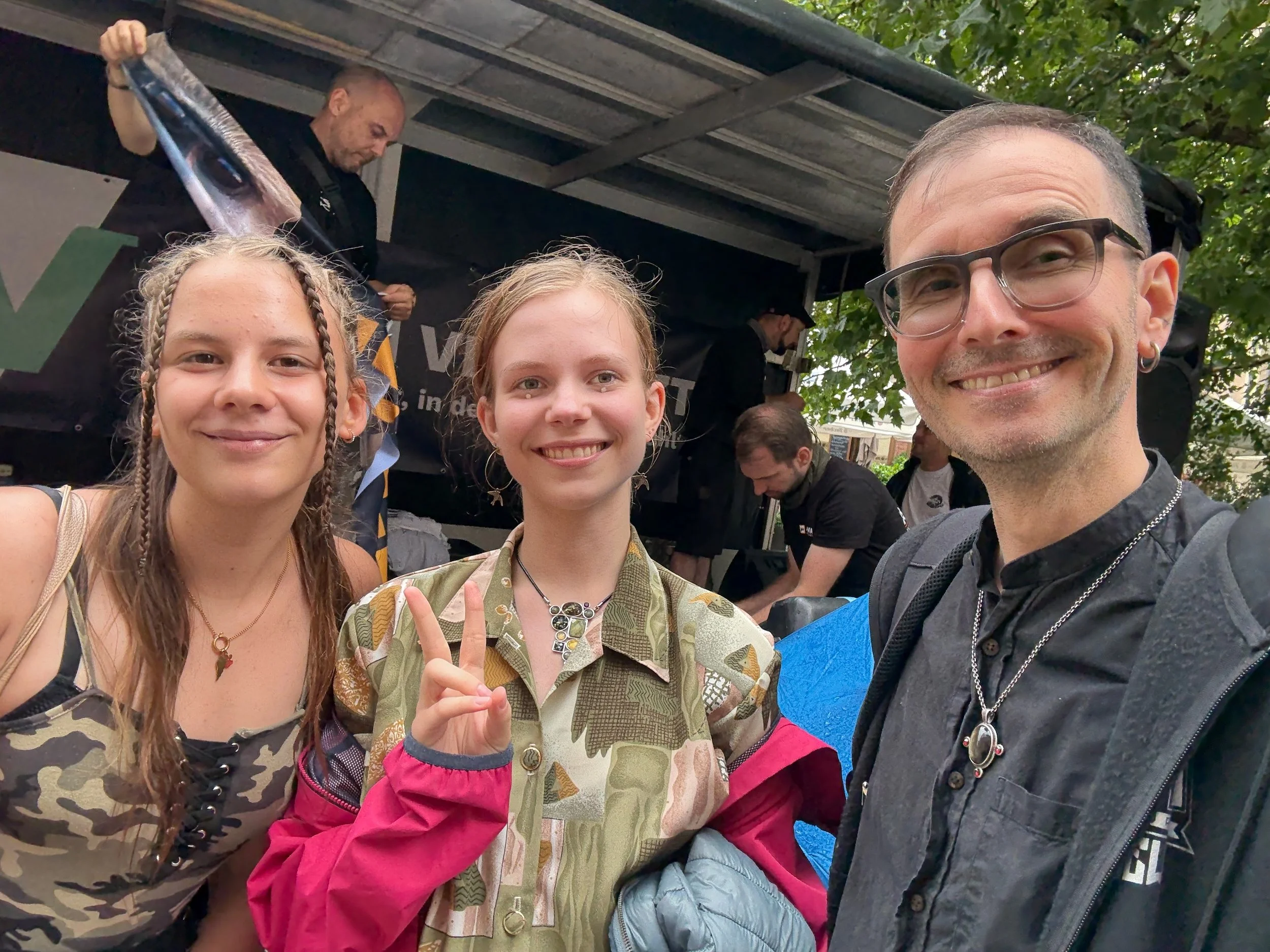 mark_benecke_affen_nuernberg_erschiessung_demo_animal_rebellion_vegan_vernetzt_colin_goldner - 39.jpeg