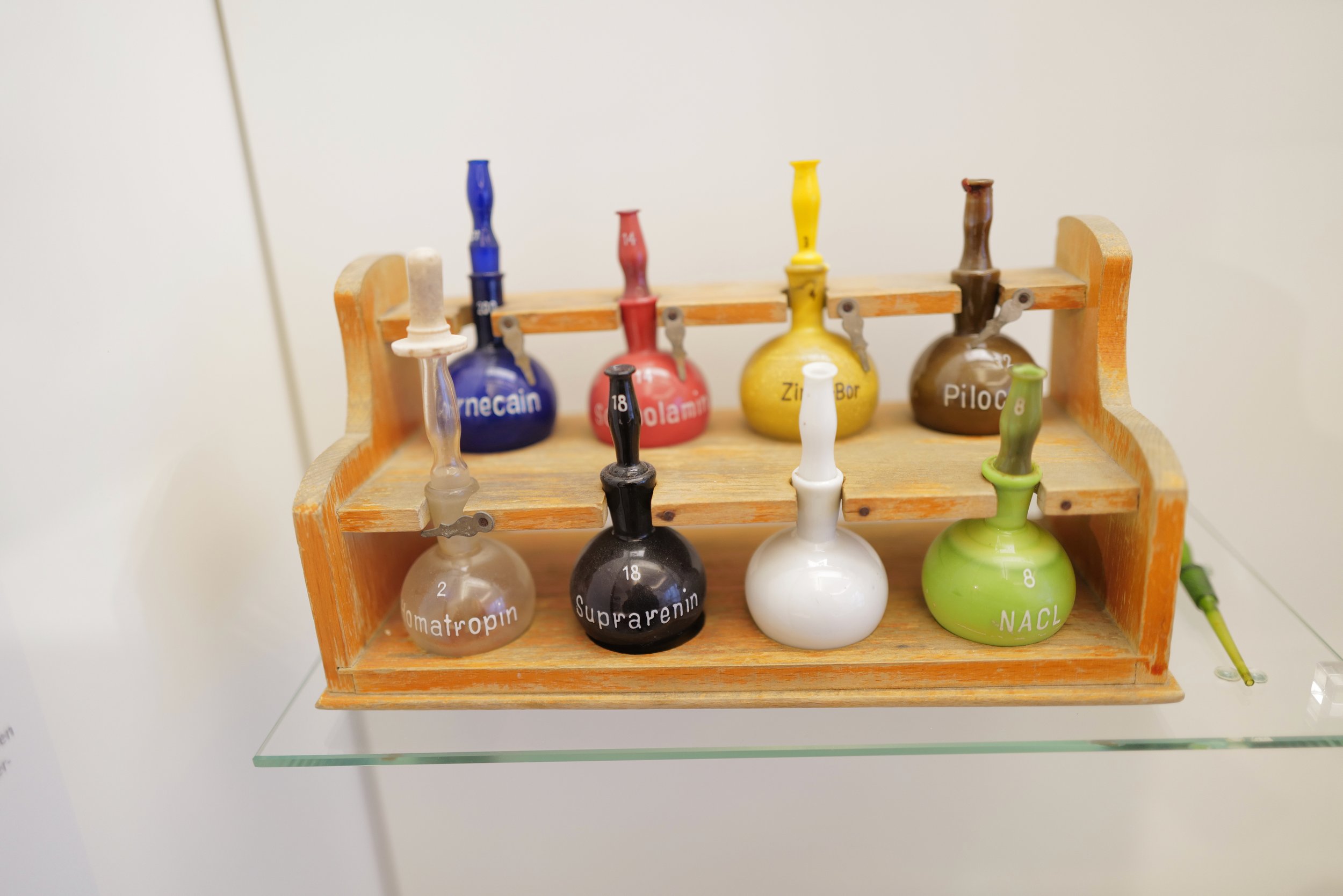 mark_benecke_charite_medizinhistorisches_museum_berlin_schleim_ausstellung - 7.jpeg