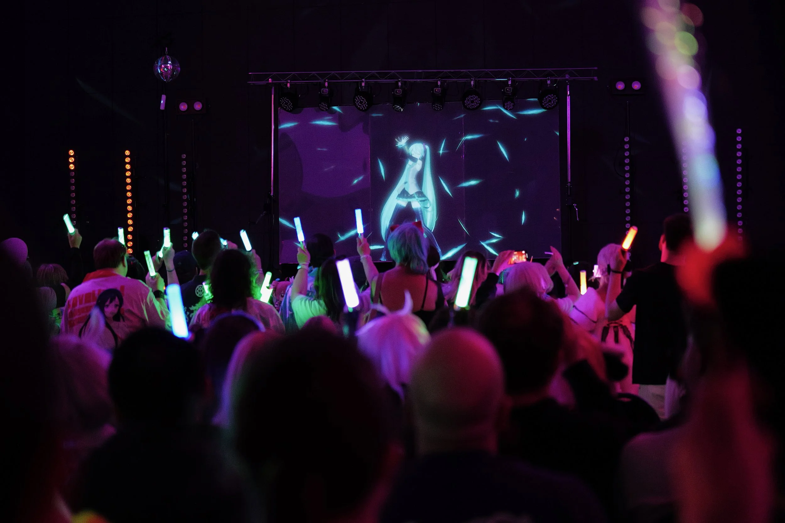 hanacon_hannover_hatsune_miku_live_concert_germany_2026_mark_benecke_manga_anime_cosplay_convention - 123.jpeg