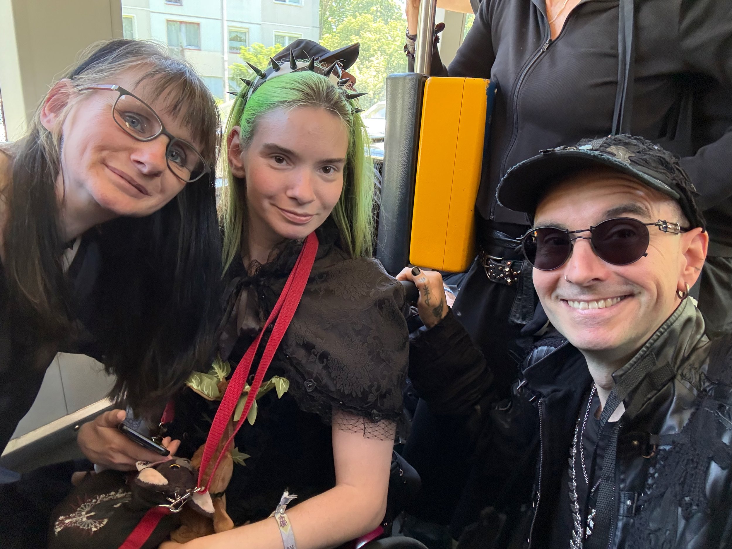 wave_gotik_treffen_wgt_2026_mark_benecke_moonspell_einstuerzende_neubauten_kim_wilde_leipzig_gothic_london_after_midnight_dj_pitchfork_auger_lacrimosa_et_al - 301.jpeg