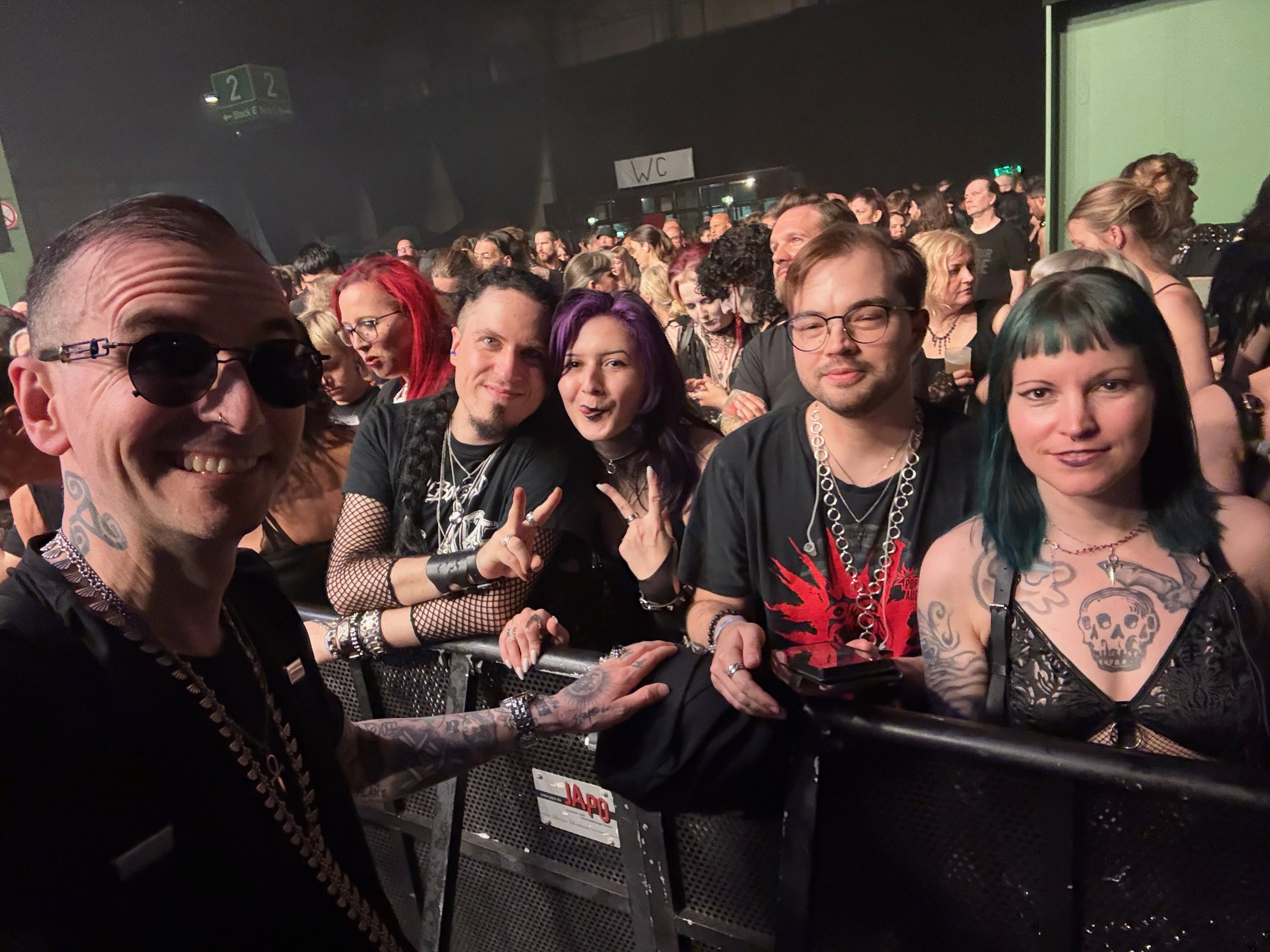 wave_gotik_treffen_wgt_2026_mark_benecke_moonspell_einstuerzende_neubauten_kim_wilde_leipzig_gothic_london_after_midnight_dj_pitchfork_auger_lacrimosa_et_al - 376.jpeg