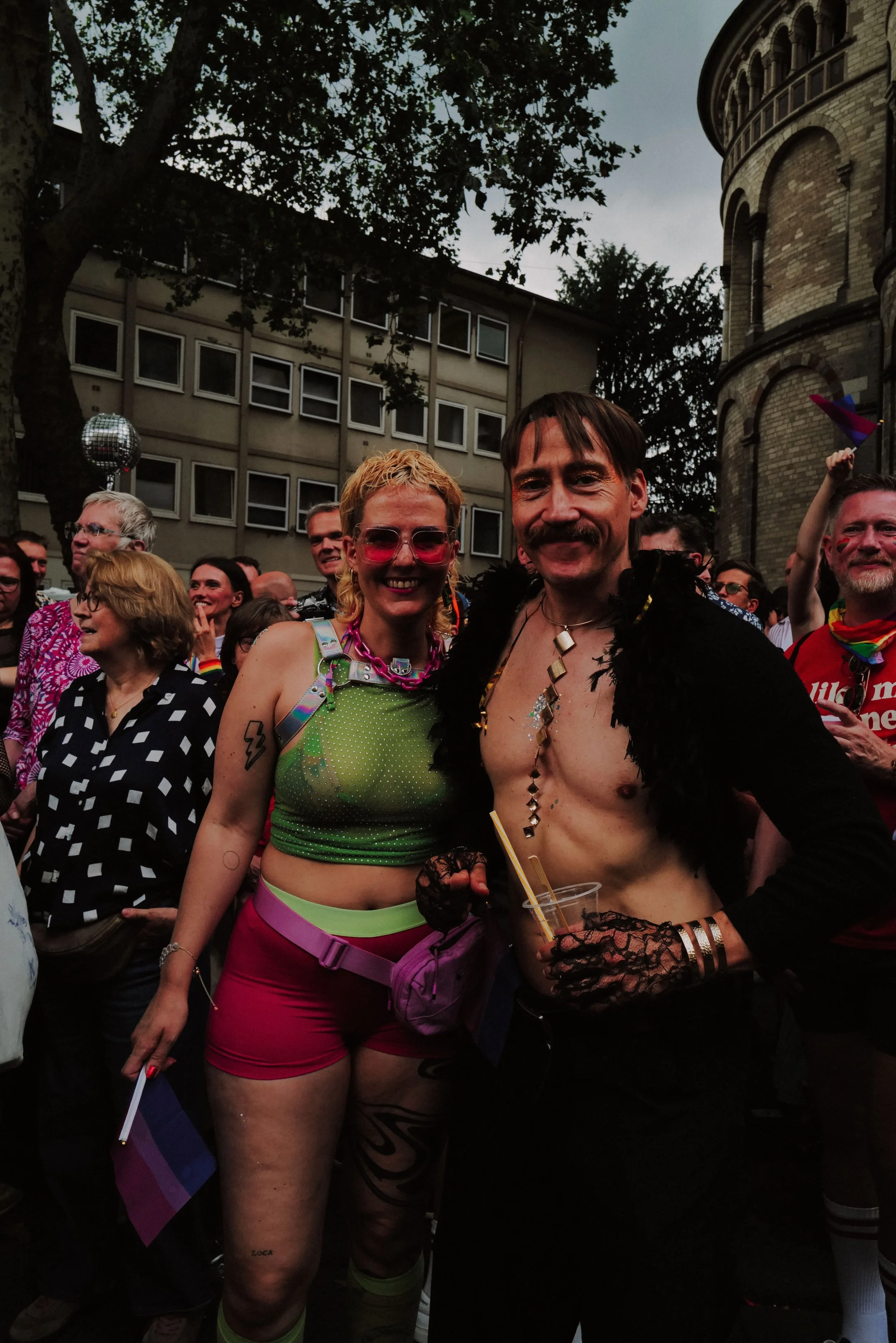csd_colognepride_2026_koeln_jara_reker_street_photography_behind_the_scences - 65.jpeg