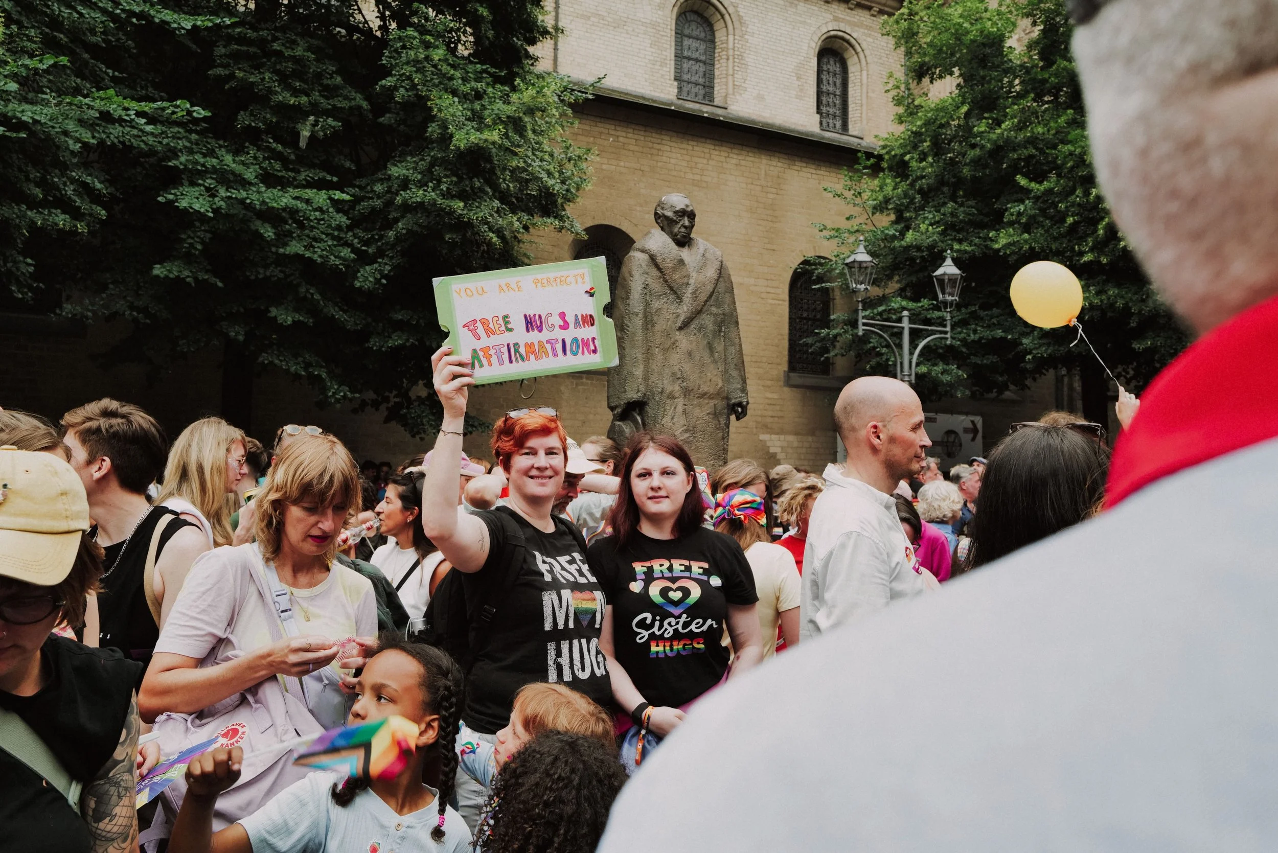 csd_colognepride_2026_koeln_jara_reker_street_photography_behind_the_scences - 66.jpeg