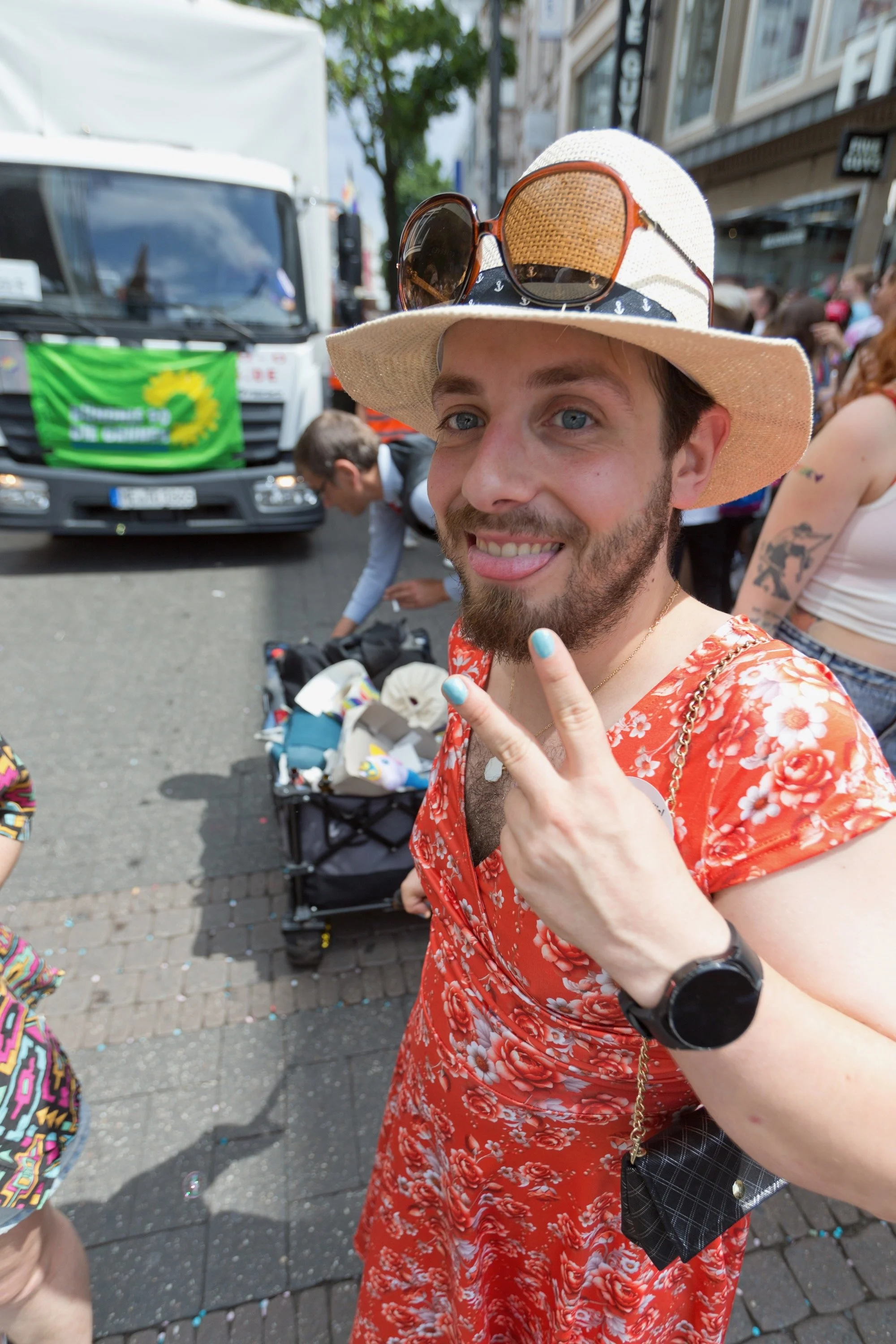 fotos_von_felix_linde_die_PARTEI_colognepride_CSD_2026_koeln_mark_benecke - 29.jpeg