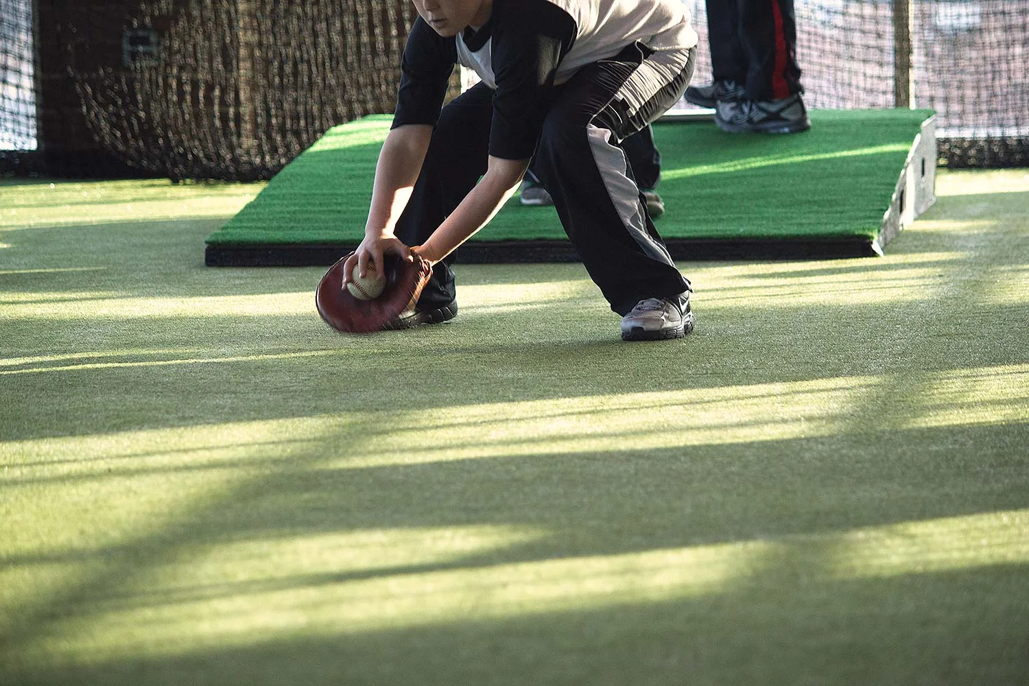 player-fielding.jpg
