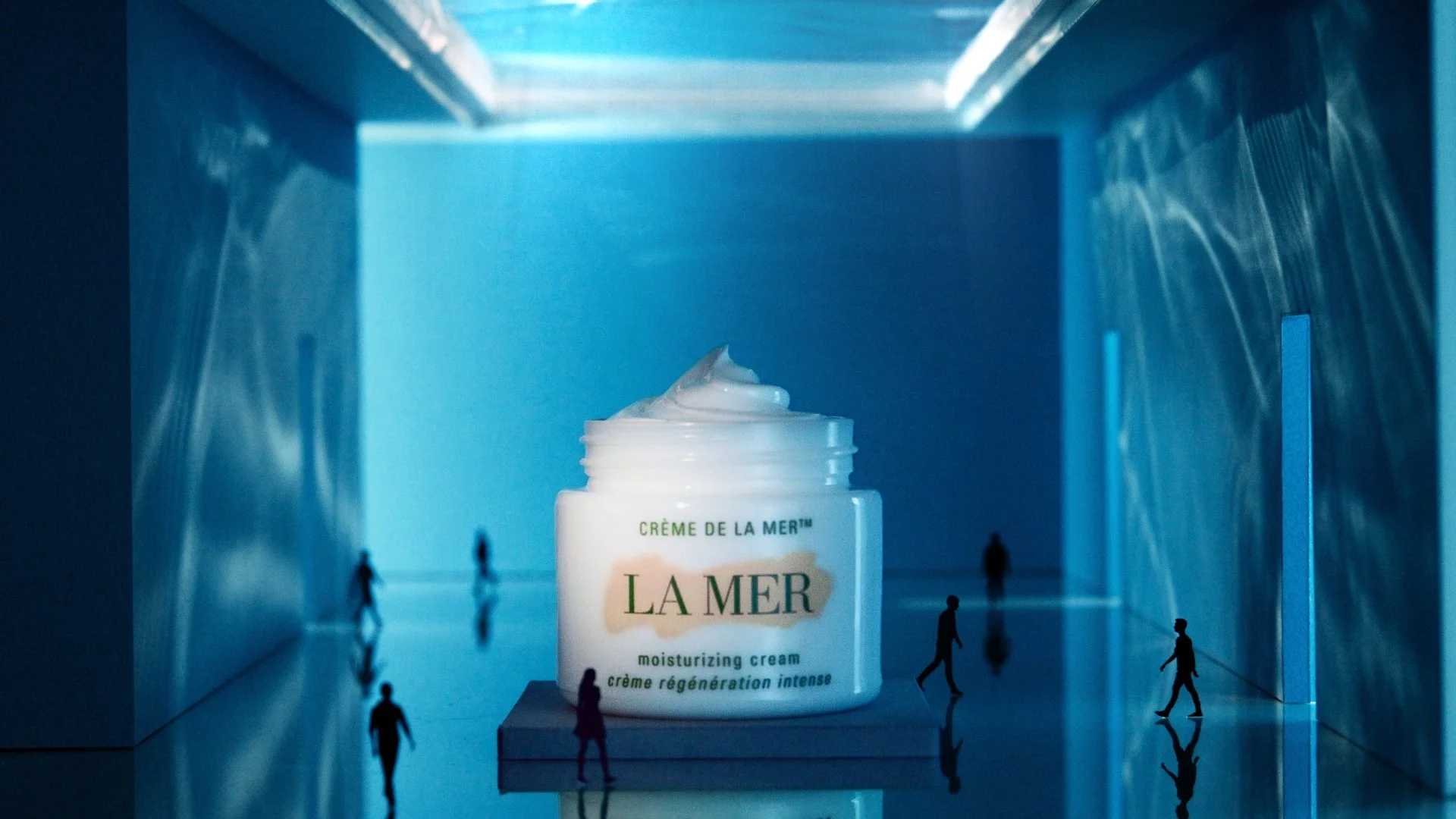 D11_disruptive1_16x9