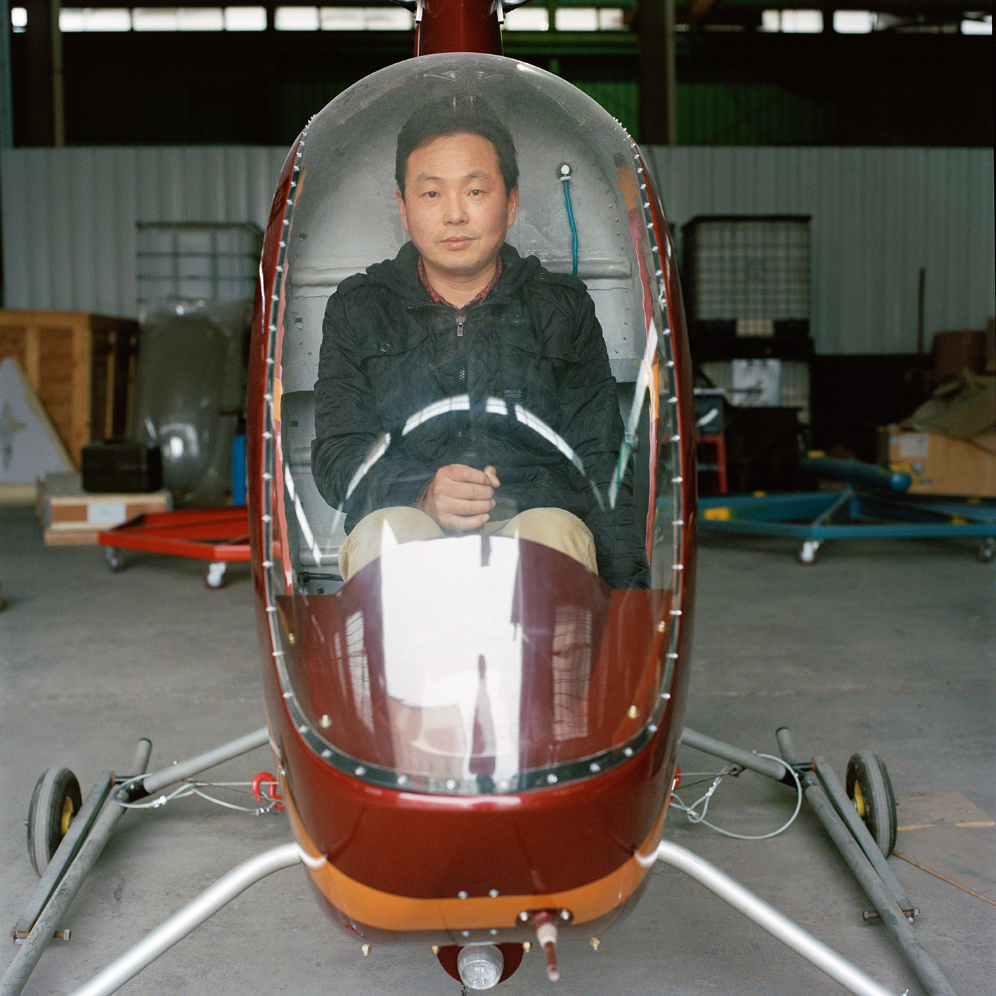 xiaoxiao-xu-aeronautics-in-the-backyards-2015-photography-of-china-10.jpg