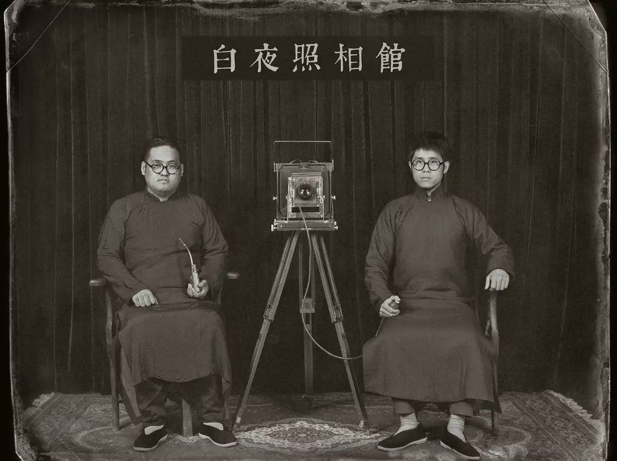 Portrait of Yang Wei and Wang Xu, founders of the White Night Studio