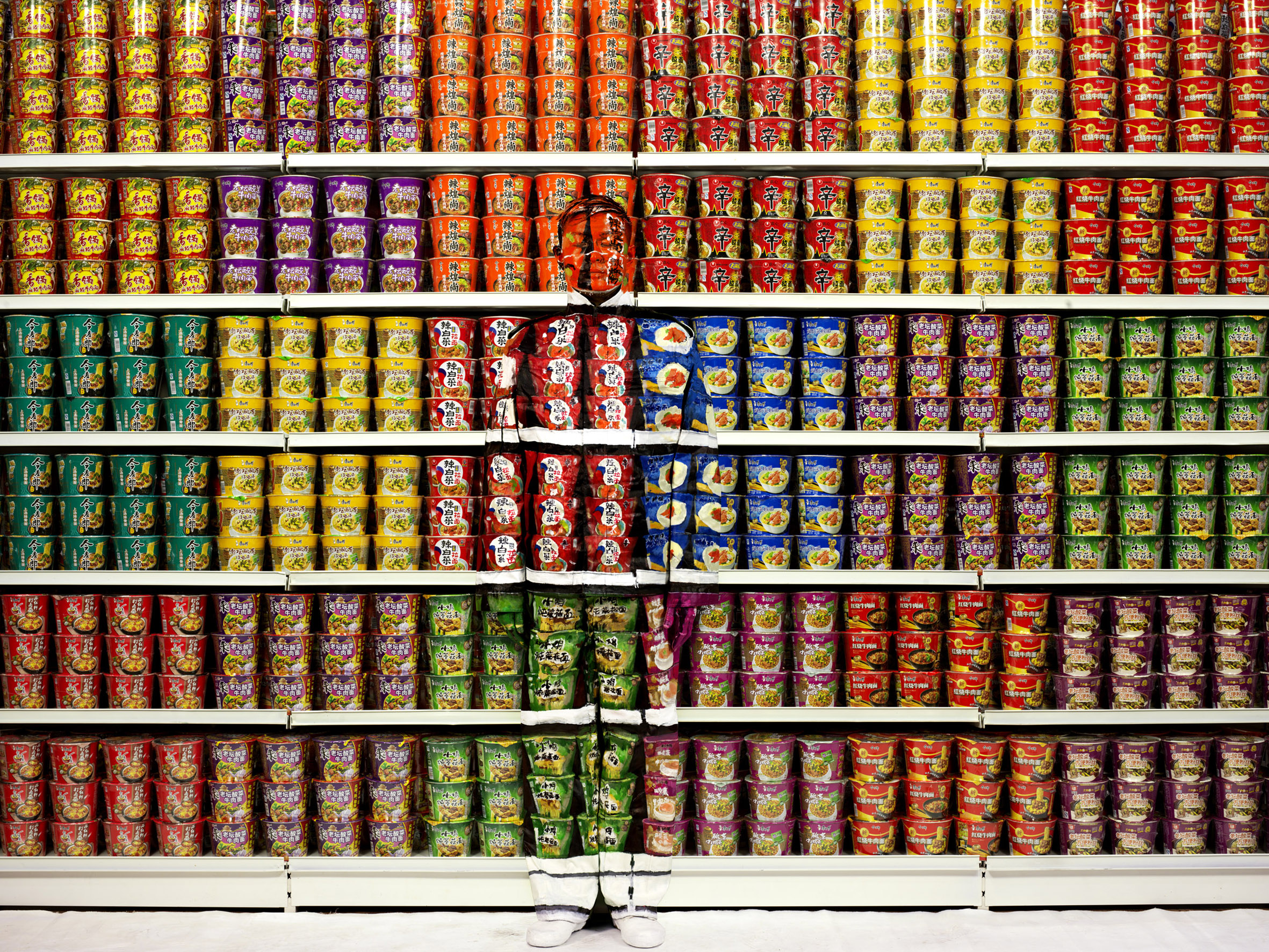 Liu Bolin, Hiding in the city series, Instant Noodles, 2012 © Liu Bolin. Courtesy galerie Paris-Beijing 