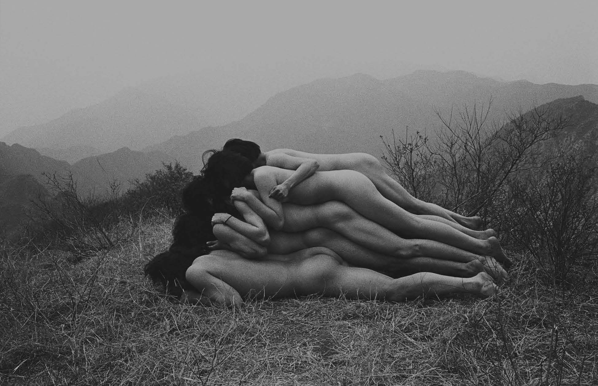 Cang Xin, To Add One Meter to an Unknown Mountain , 1995 / Courtesy the artist and the Walther Collection