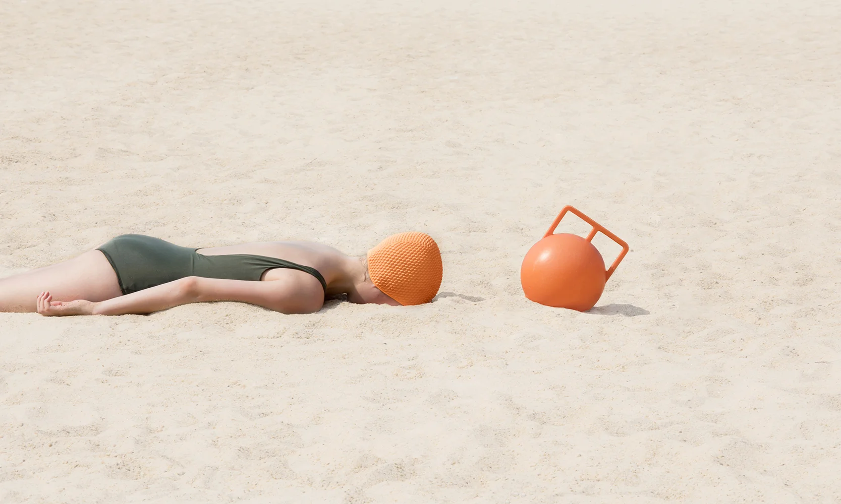 © VALENTINA LOFFREDO, Alike, 2017. Courtesy of Novalis Contemporary Art (Hong Kong). Courtesy of PHOTOFAIRS | Shanghai