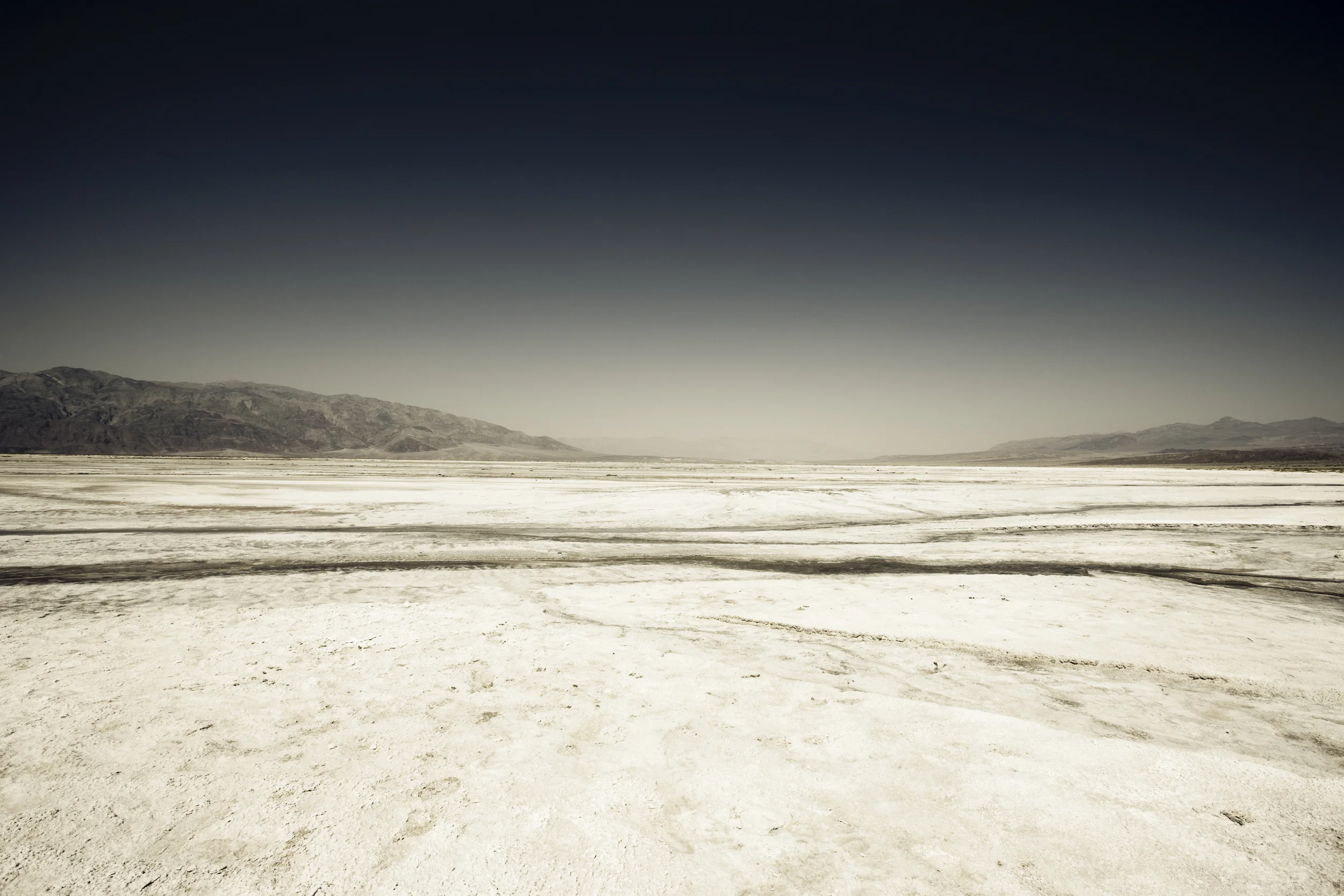 iStock_000006286967_Full.jpg