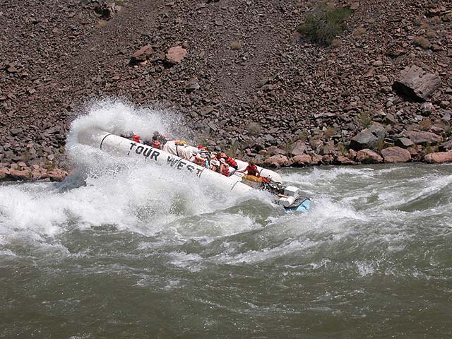 raft-bigwave.jpg