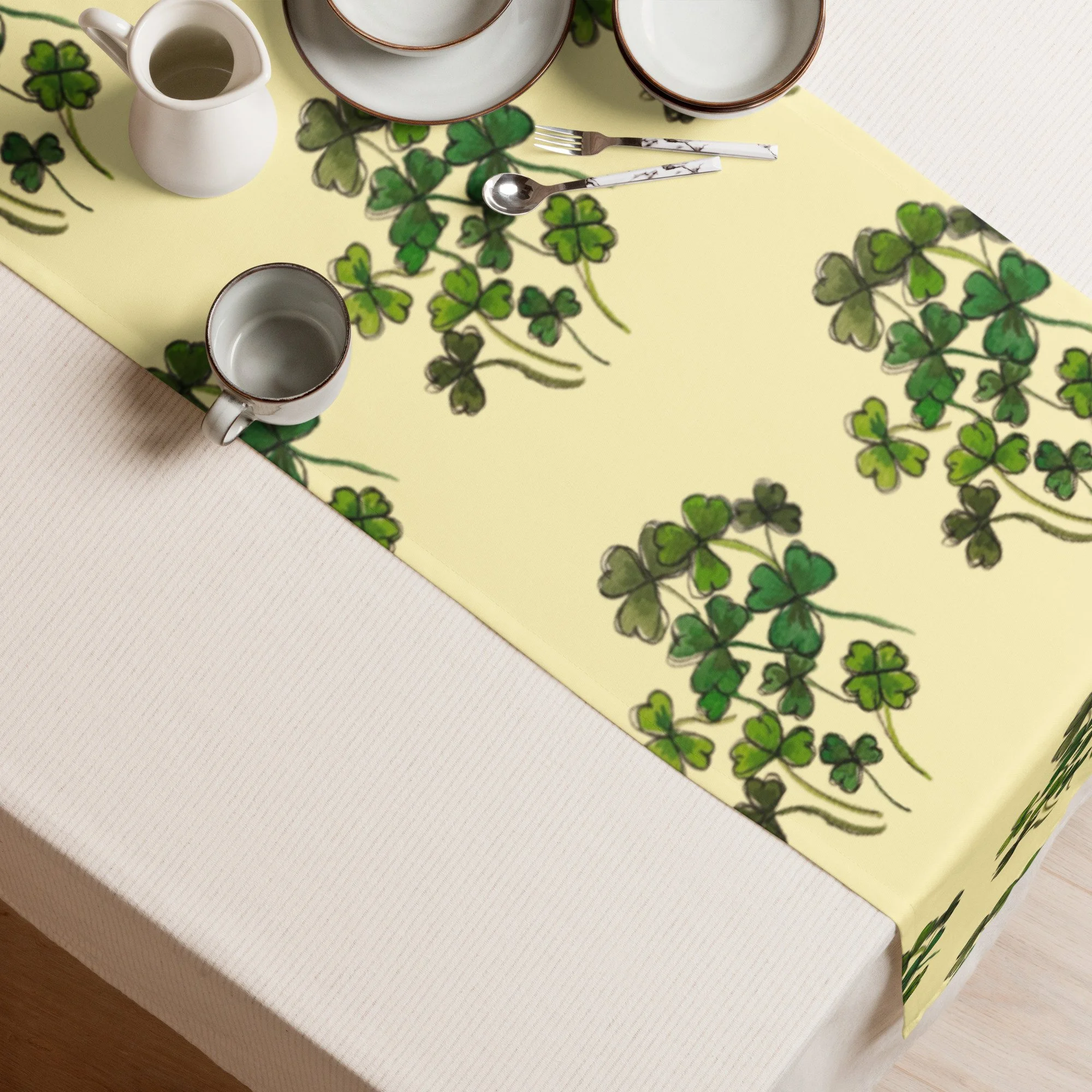 table-runner-white-front-65cd2a3f86918.jpg