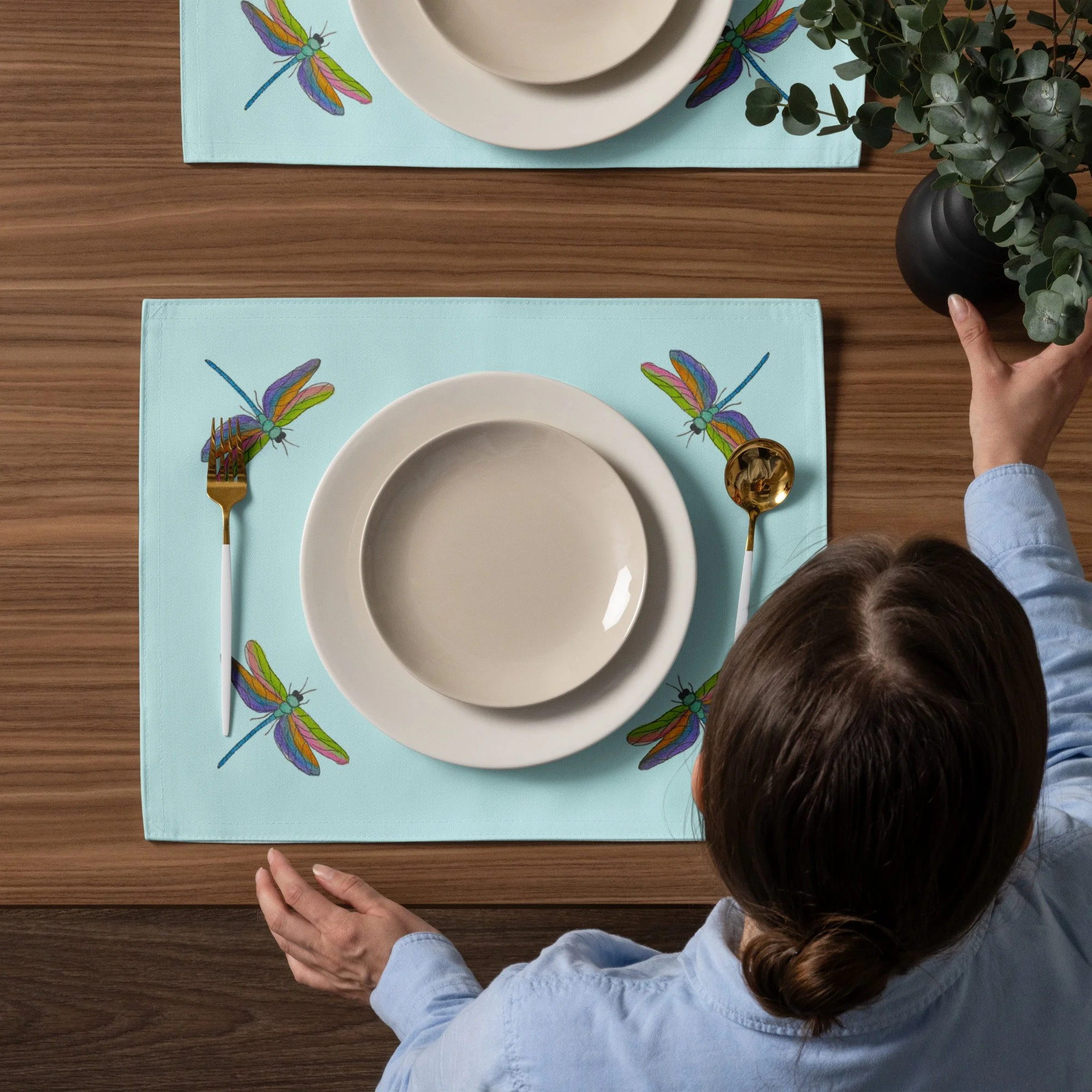 placemat-set-(4)-white-front-65de95b4bc91b.jpg