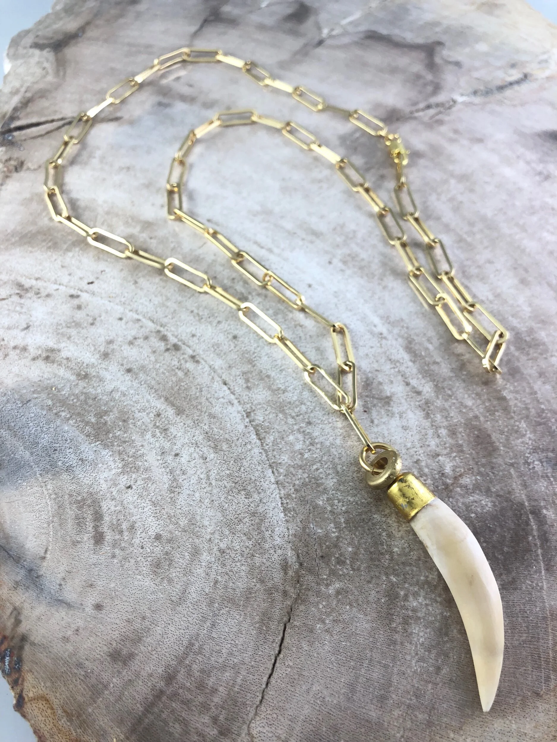 D7E13034-AE65-4F61-869C-2AFE45290345