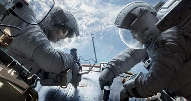 Gravity-Movie-Trailer-Starring-Sandra-Bullock-And-George-Clooney.jpg