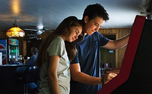 Shailene Woodley and Miles Teller in The Spectacular Now