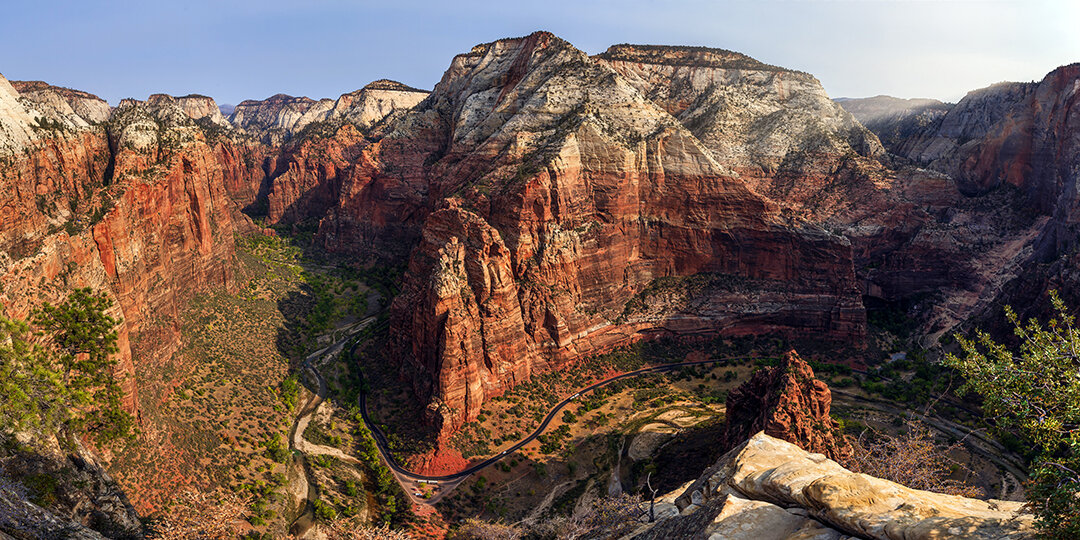 AngelsLandingPano_resized.jpg