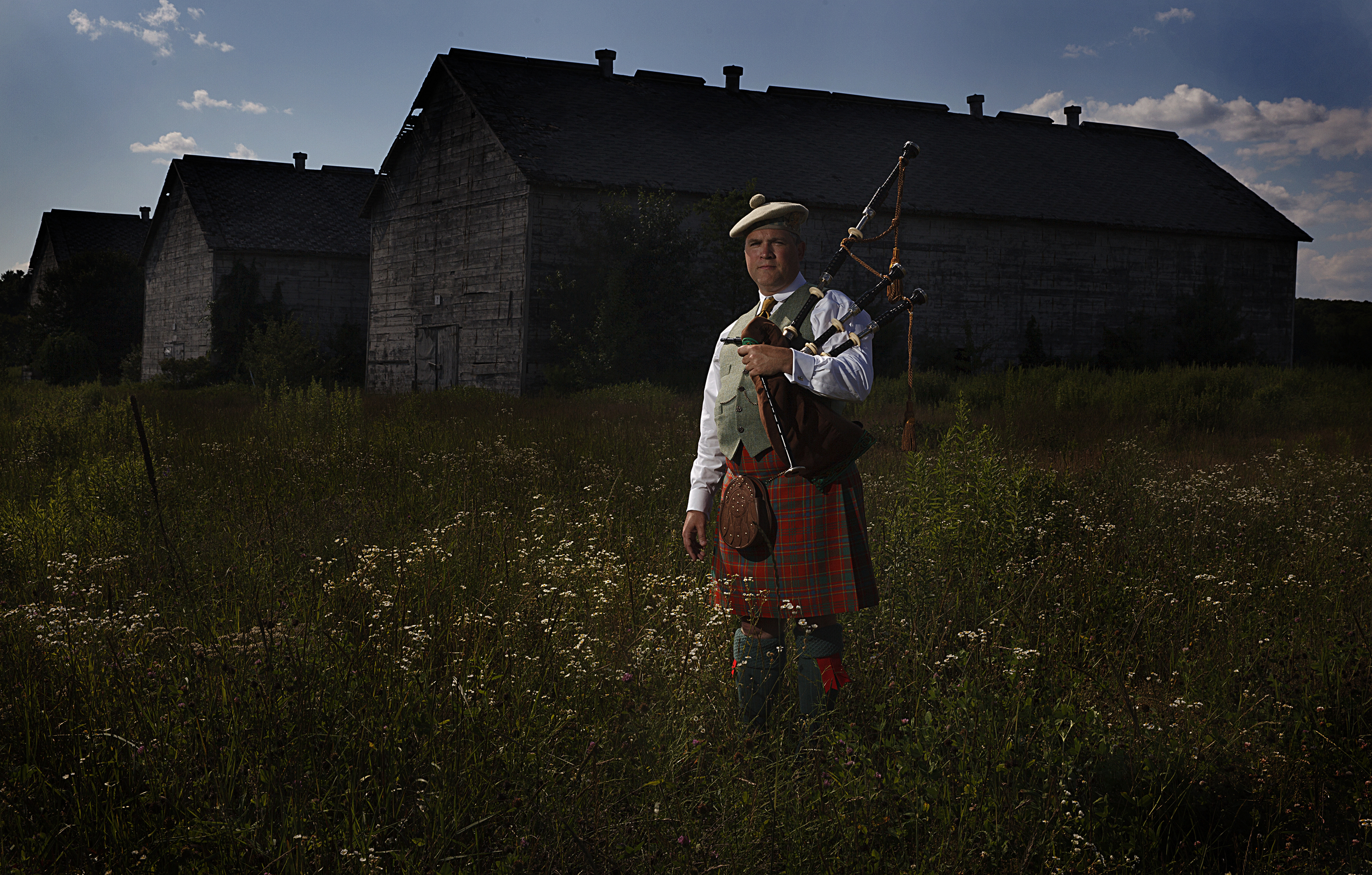For years, people in Simsbury, Ct have been hearing a “mystery bagpiper” who plays the bagpipe in local fields. The bagpiper is Jim Feeney, an Afghanistan war veteran who played his pipes during combat to keep up the troops. 