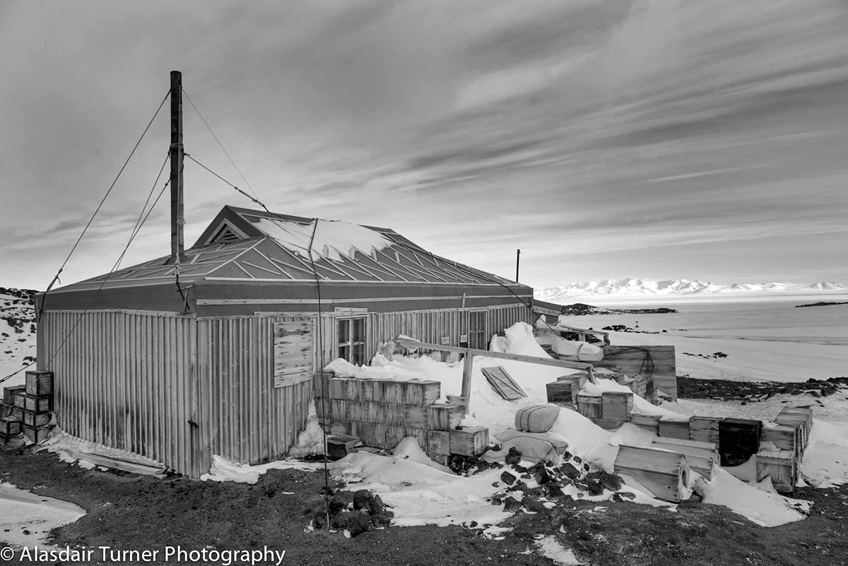  Shackleton's Nimrod Hut at Cape Royds, Antarctica. 