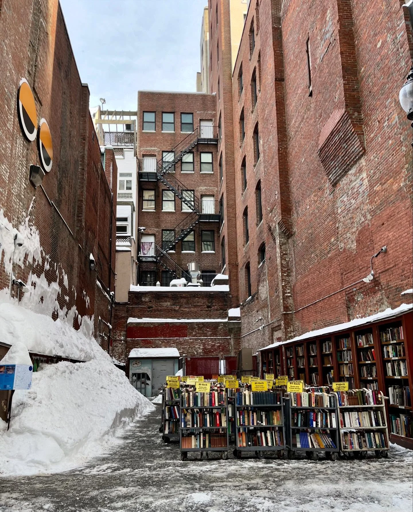 It&rsquo;s been a while since we had to build The Wall! Fear not, brave book browsers, the sale lot is OPEN once more ❄️ watch your step and stay warm, there&rsquo;s plenty of books inside 📚