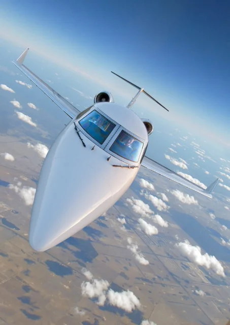 gulfstream_noseon.jpg