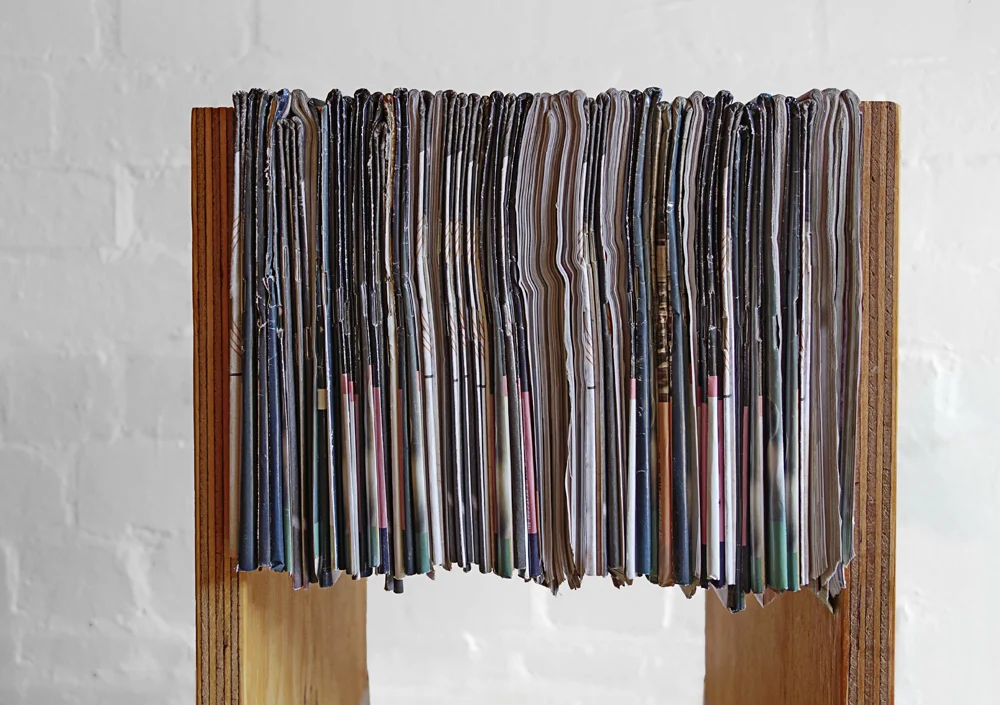 Brolly - Press Stool 00.jpg