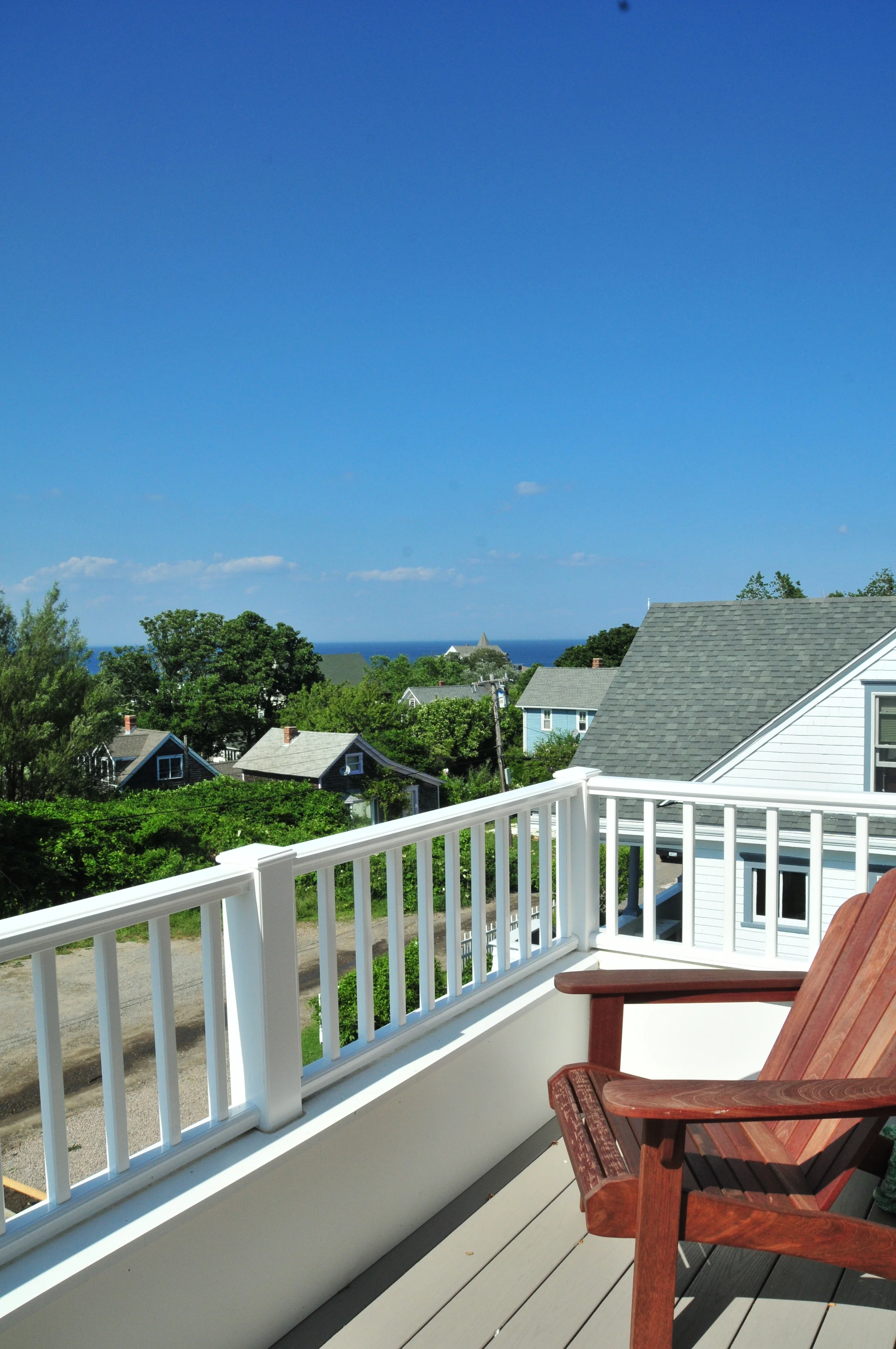GAY BLOCK ISLAND_EXT_4.JPG