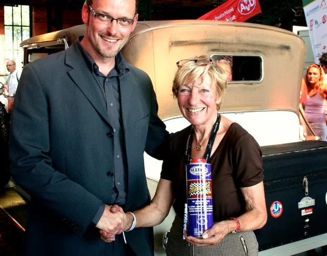 Chromjuwelen_Motor_Oil_Heidi_Hetzer_ 014.jpg