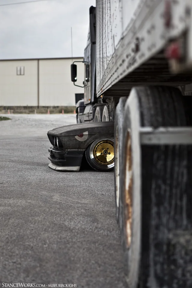 undertruck1.jpg