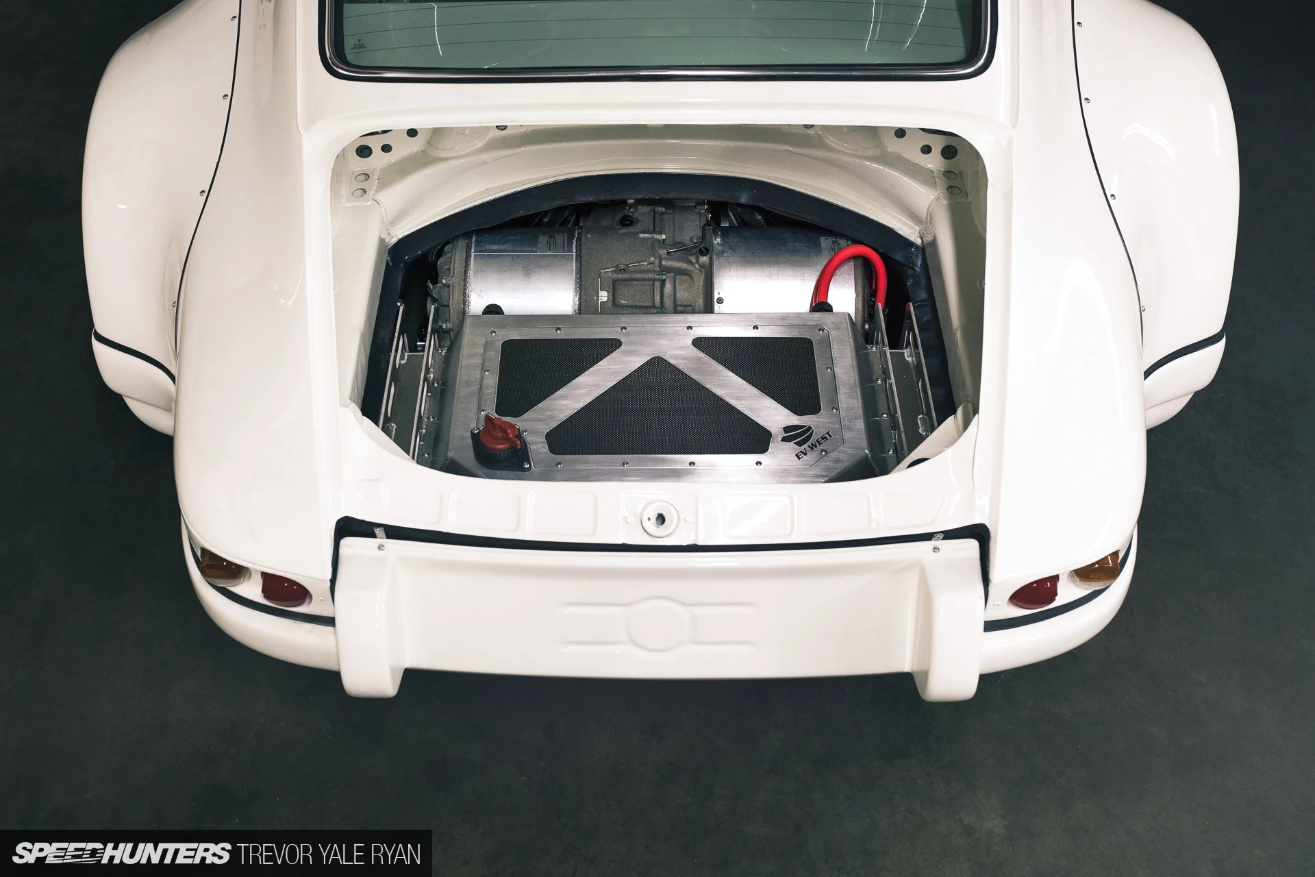 Street Fighter LA: RWB-Porsche on Tesla Steroids