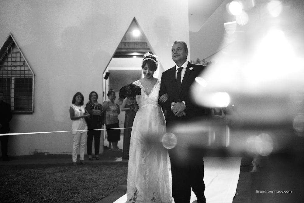  Boda de Mariana y Pablo. San Francisco, Córdoba. Estilo Circus. Más de esta Historia en Fotógrafo de Bodas www.lisandroenrique.com 