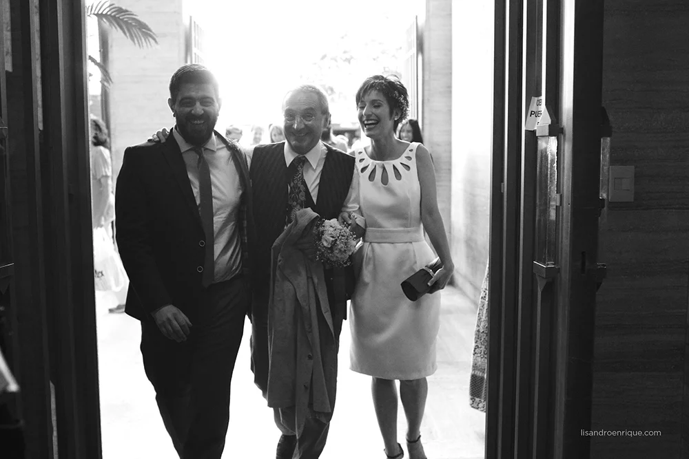 Boda de Día en Restaurante Brasserie Petanque, San Telmo, Capital Federal. Bodas de Destino.