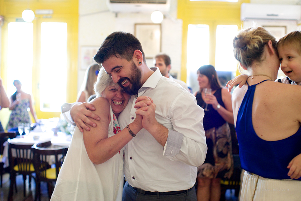  Boda de Día en Restaurante Brasserie Petanque, San Telmo, Capital Federal. Bodas de Destino. 