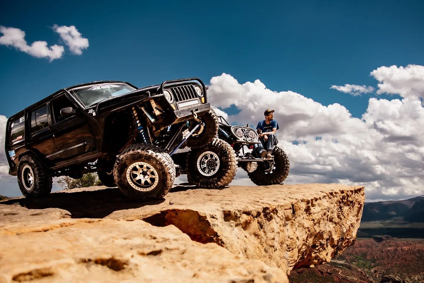 Somethings never change, including this dude's taste for off road adventure! I know Nappi from my Colorado days and I got to spend a little time off road with him in Moab. I took some fun shots for his business, @rmb4x4 while we were on Top Of The Wo