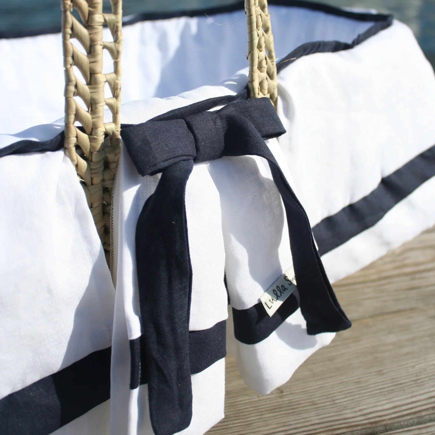 moses baskets 086.JPG