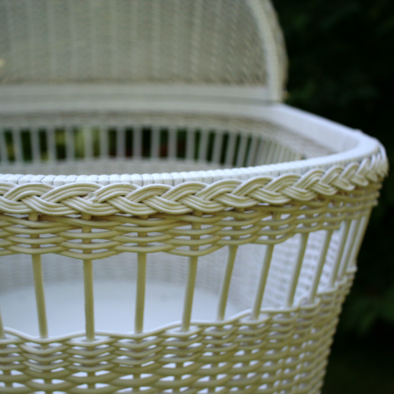 wicker bassinet