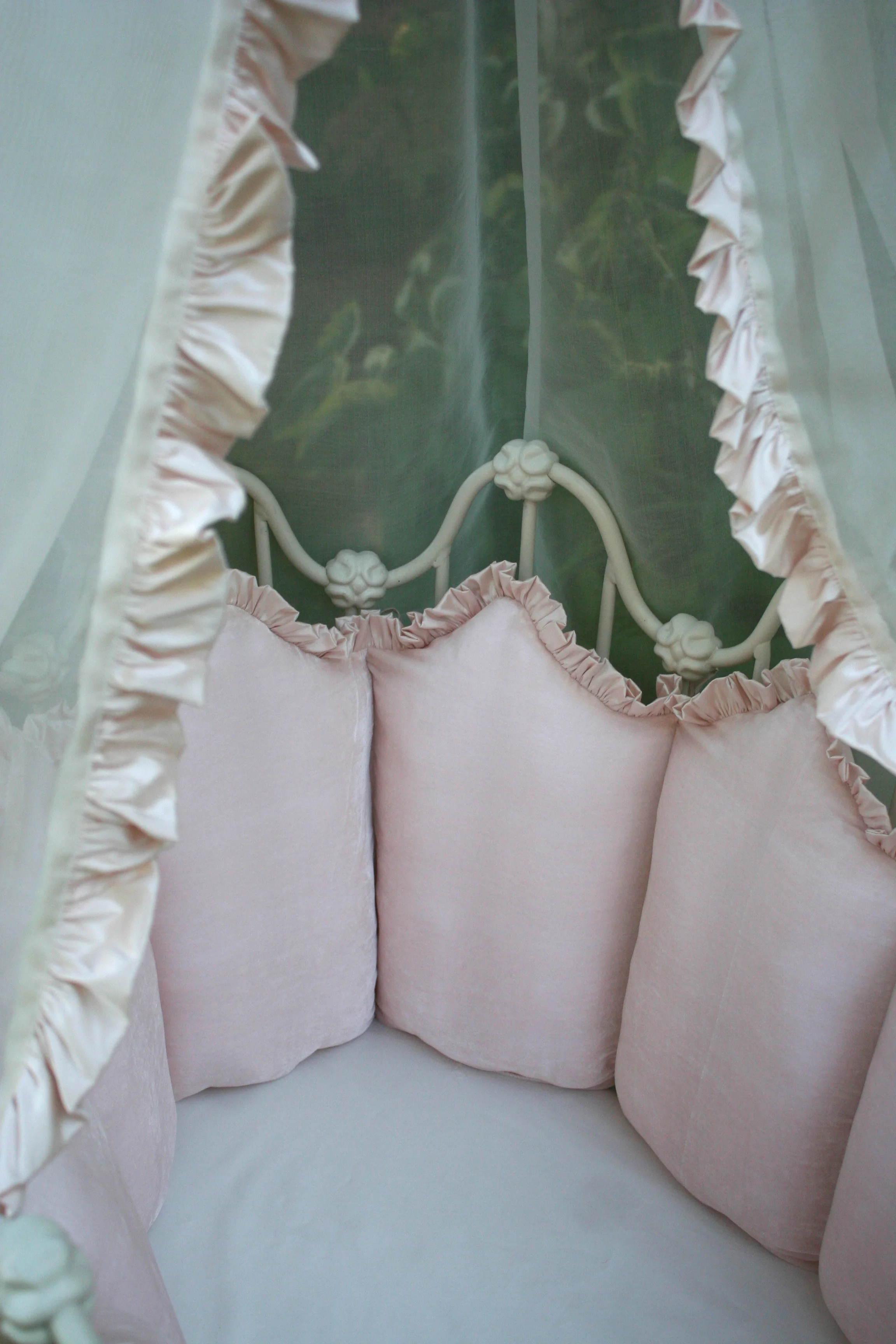 Interior of Florence with Canopy.jpg