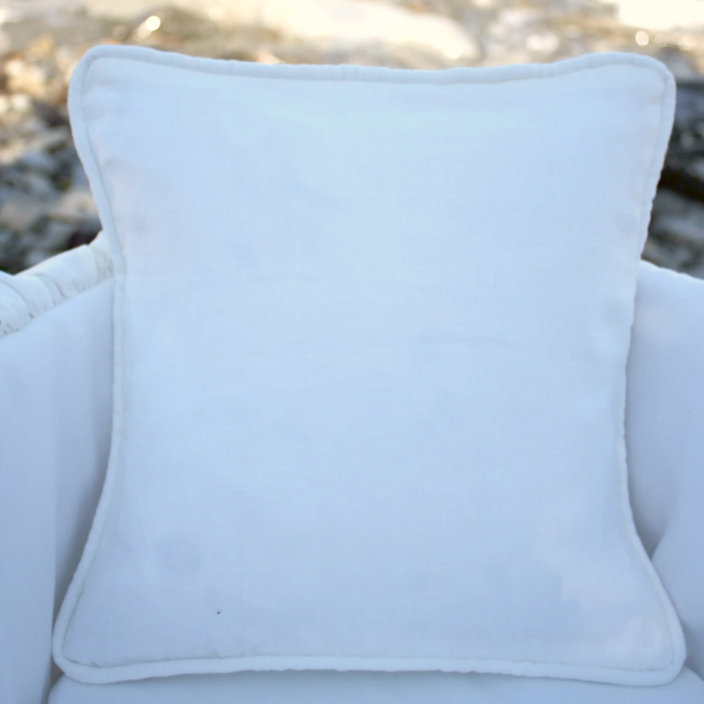 Piped Pillow Laundered Linen2.jpg
