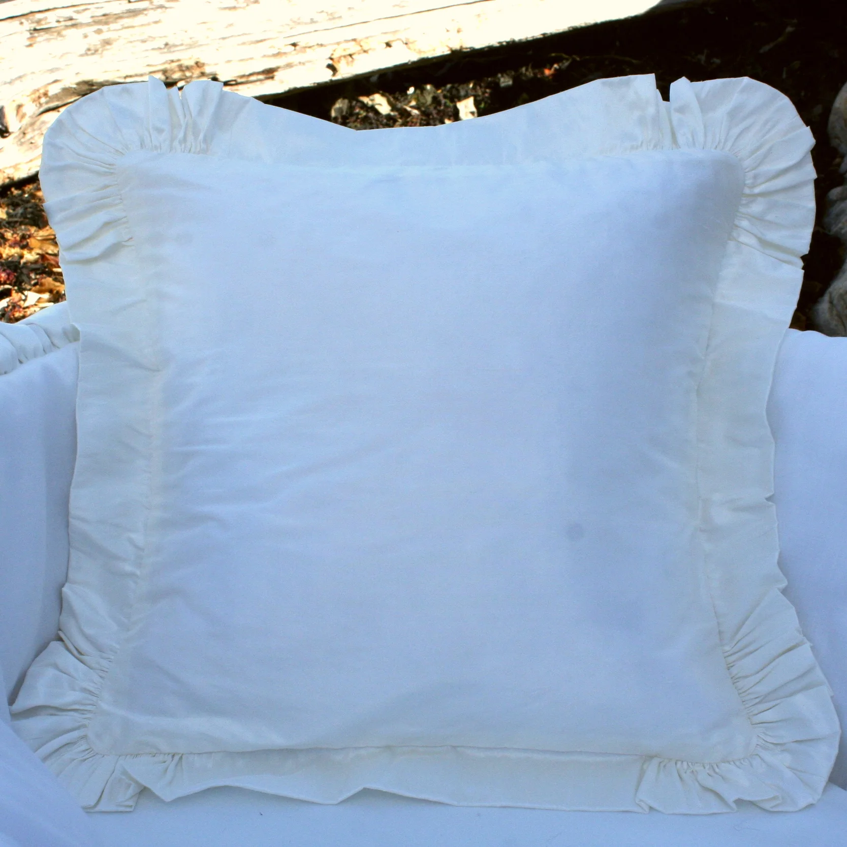 Flanged with Gathered Corners Dup Silk.JPG