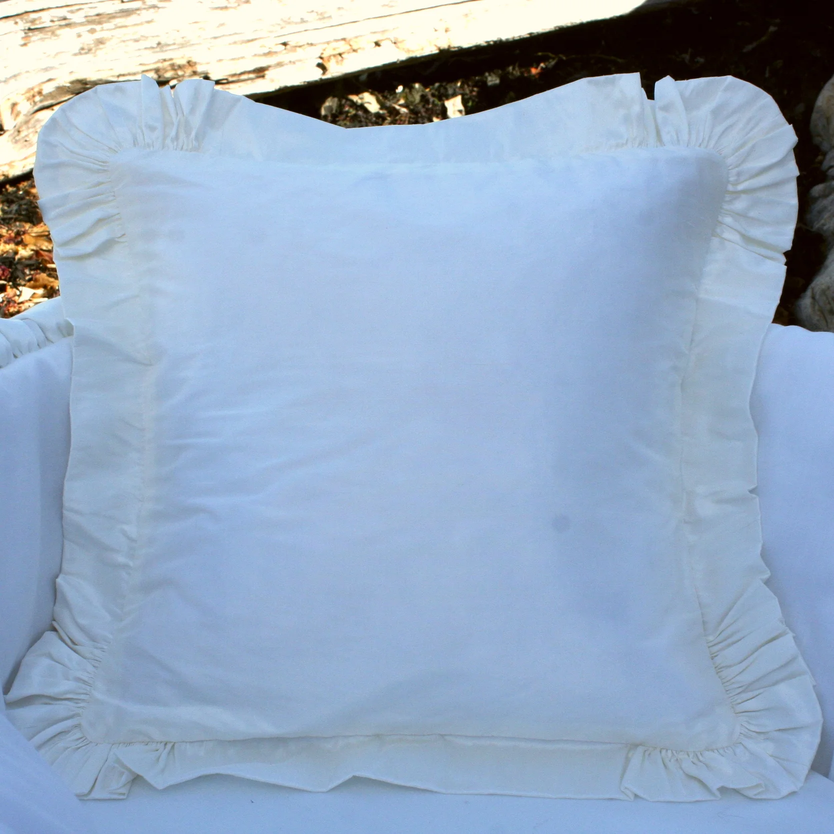 Flanged with Gathered Corners Dup Silk.JPG