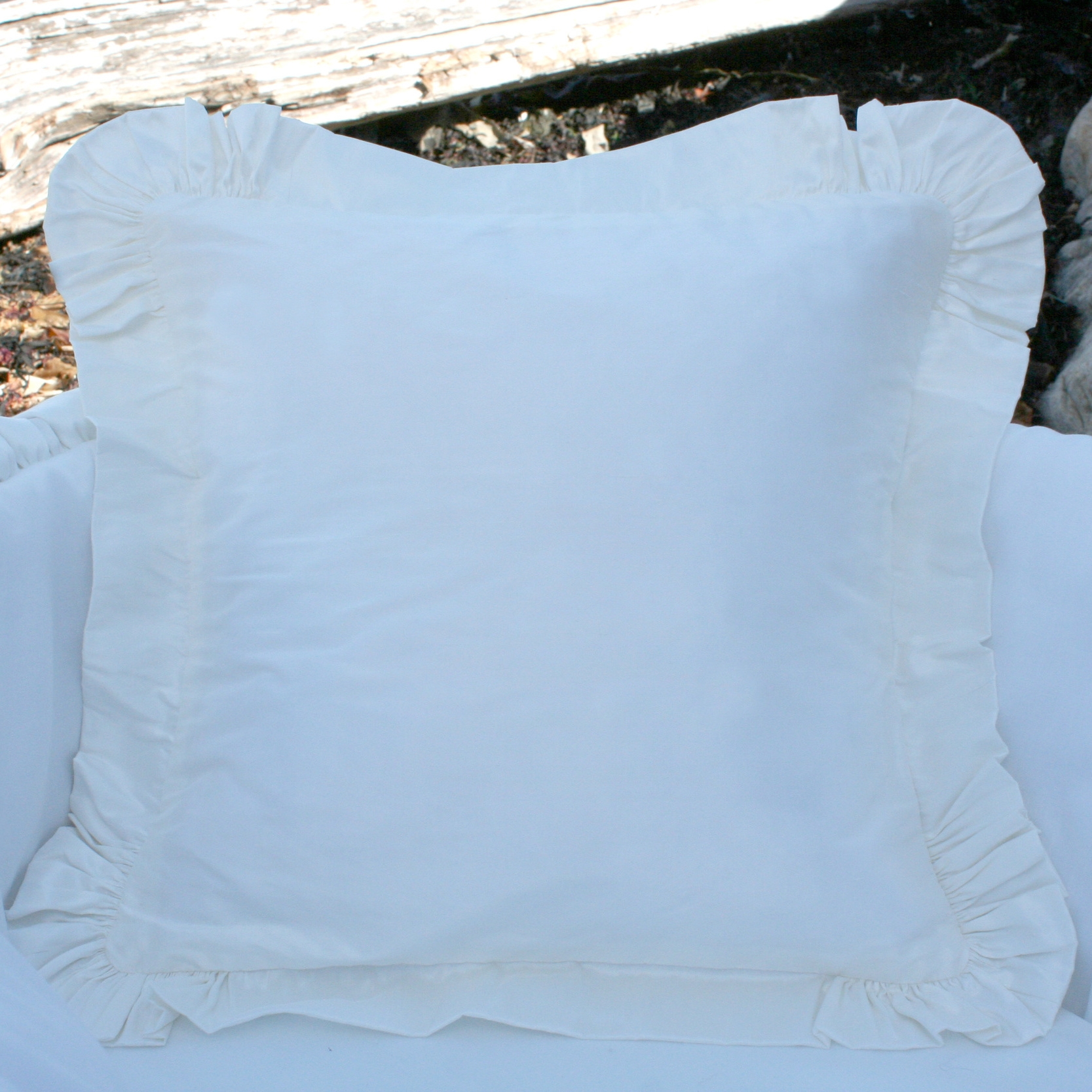 Flanged with Gathered Corners Dup Silk.JPG