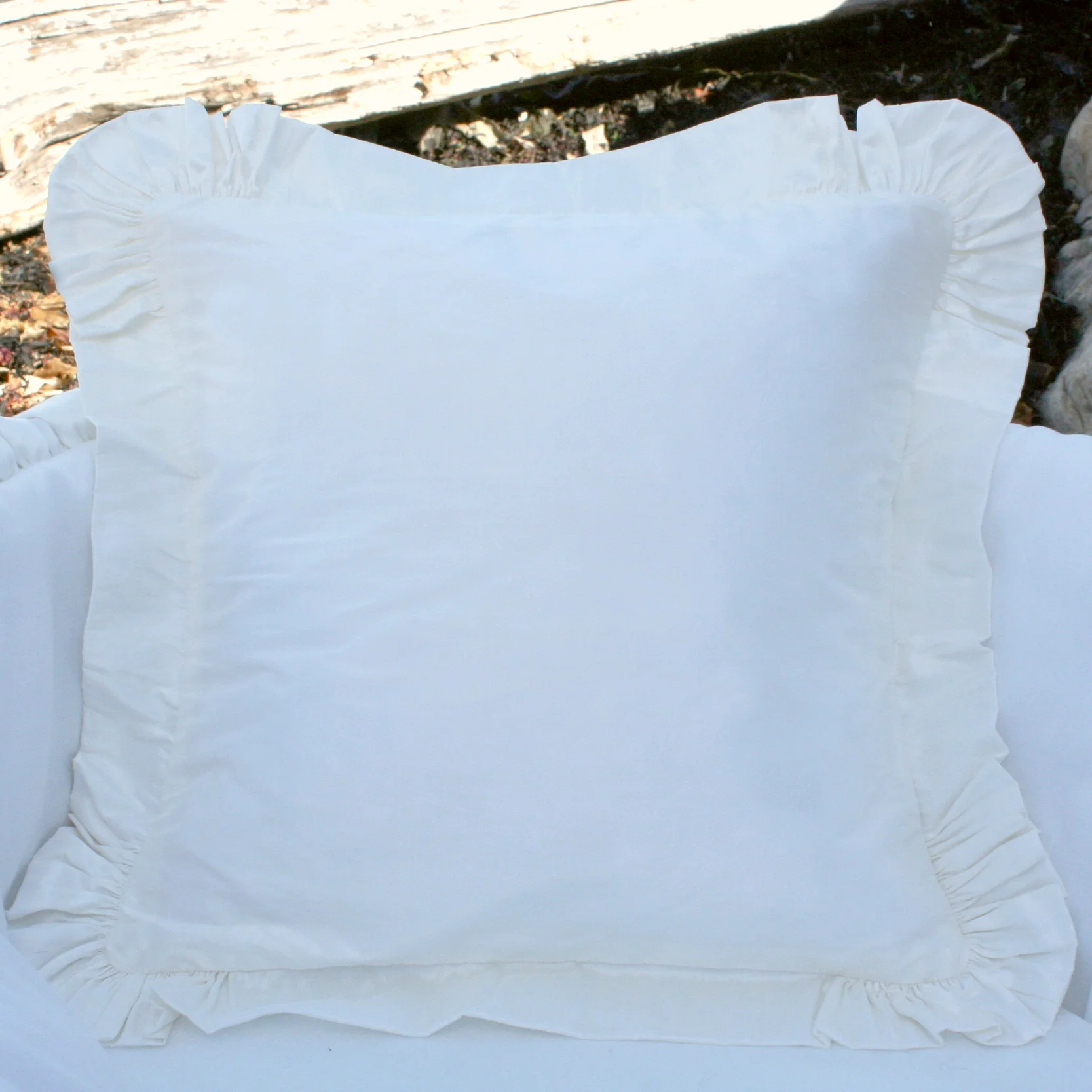 Flanged with Gathered Corners Dup Silk.JPG