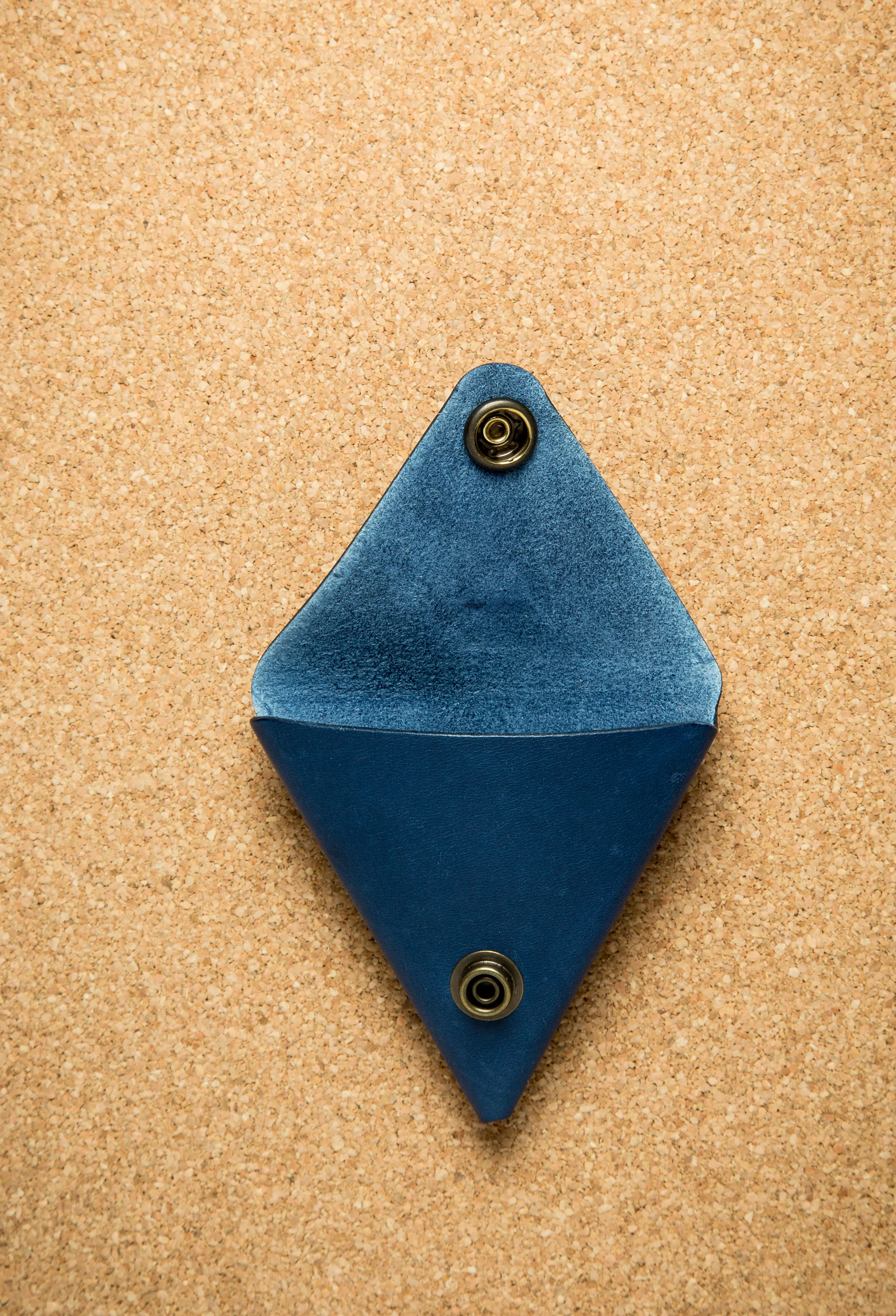 Count Aldo's coin pouch