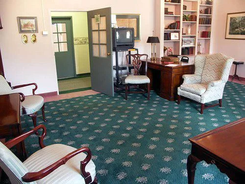 Parlor.jpg