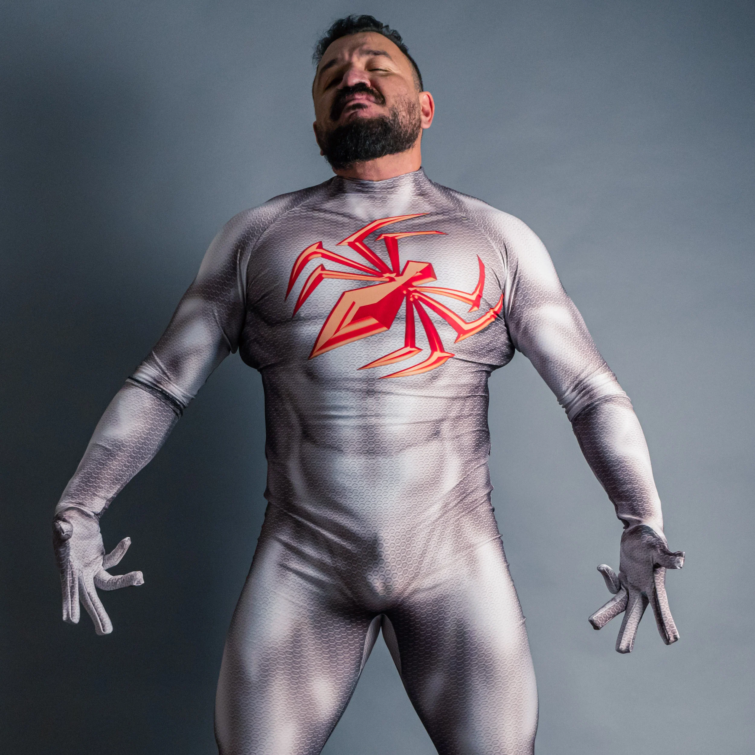 Pablo Greene Shows You How He Made His Cyber Scarlet Spider Cosplay
