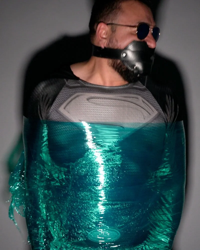 Superman cosplay photo, copyright Cesar Torres