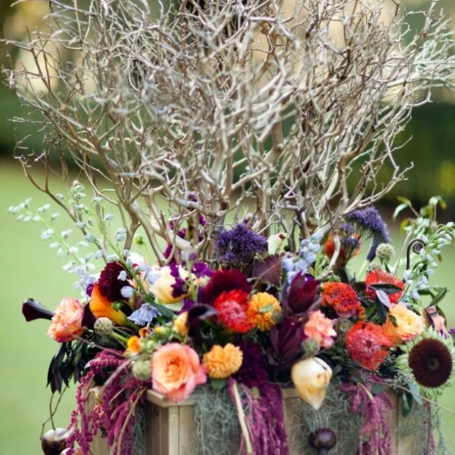 Centerpiece-with-Branches1.jpg